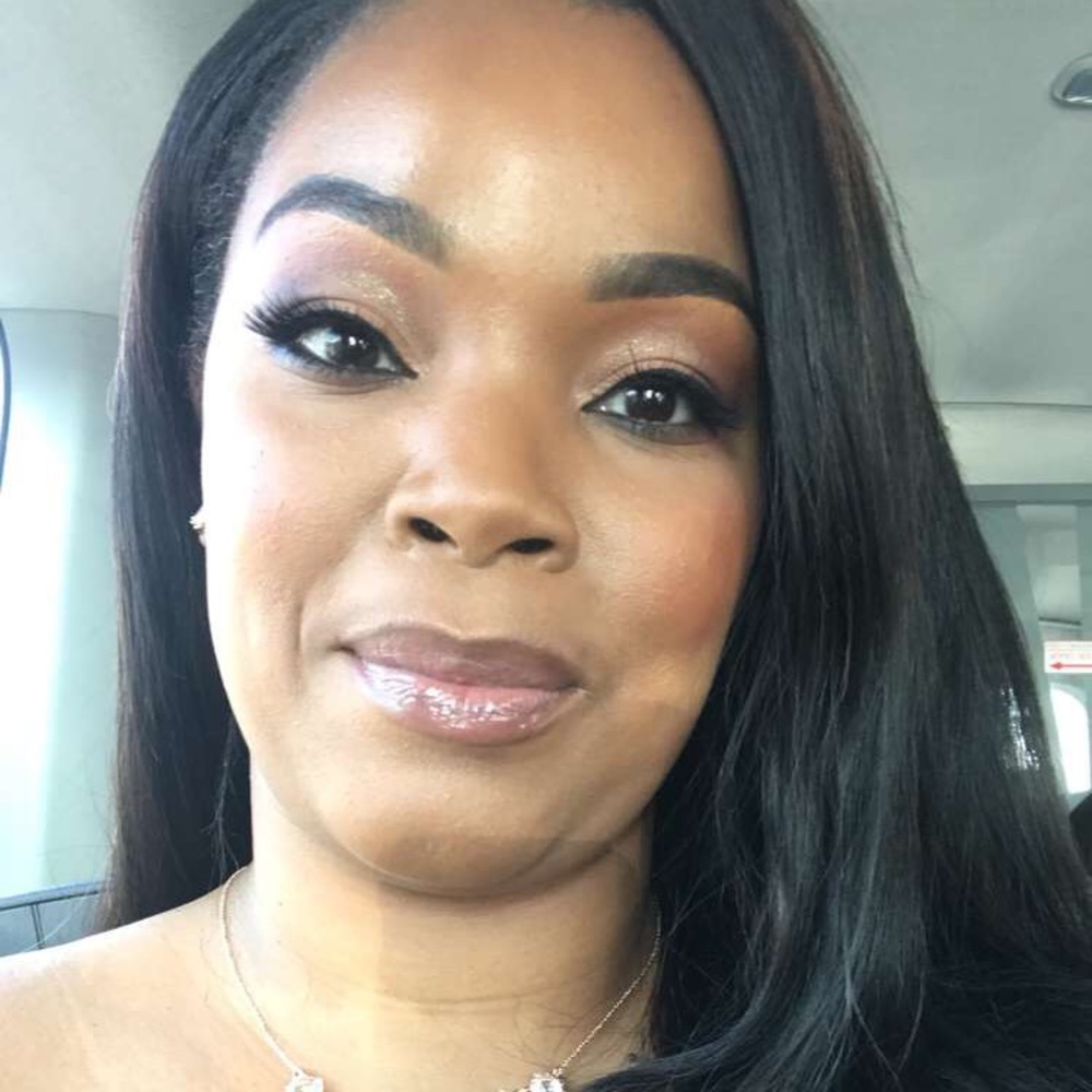 Meet your Posher, Debralee